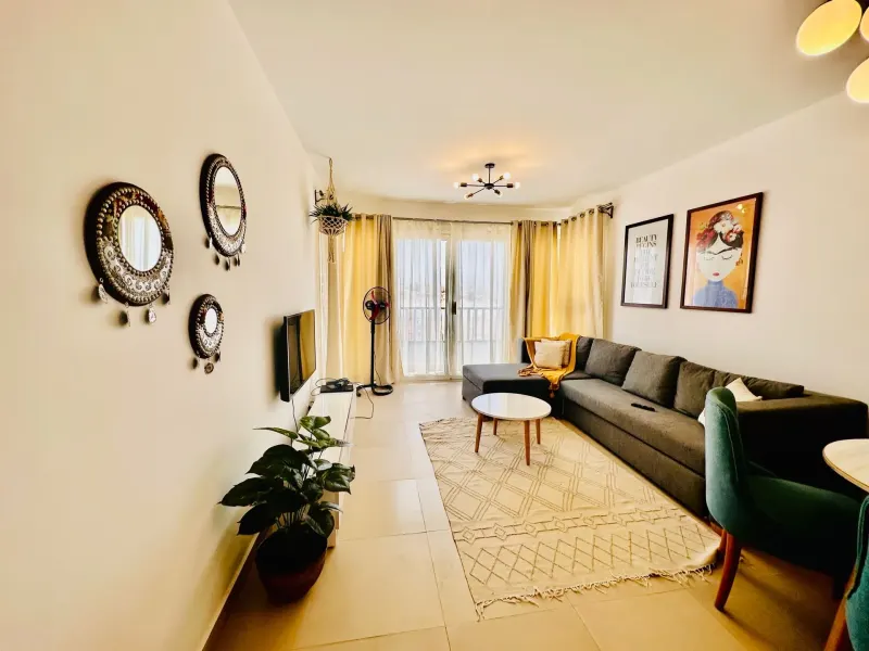 C03-F01 Beachtown 2 Bedroom Apartment, photo 5