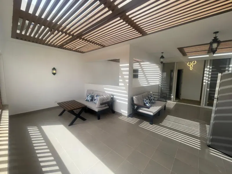 C05 Beachtown 3 Bedroom + Maid's Room Townhome — photo 3