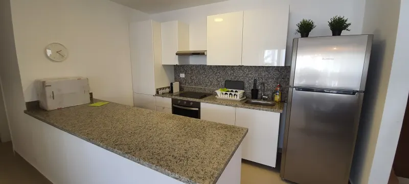 C08-F04 Beachtown 2 Bedroom Apartment — photo 6