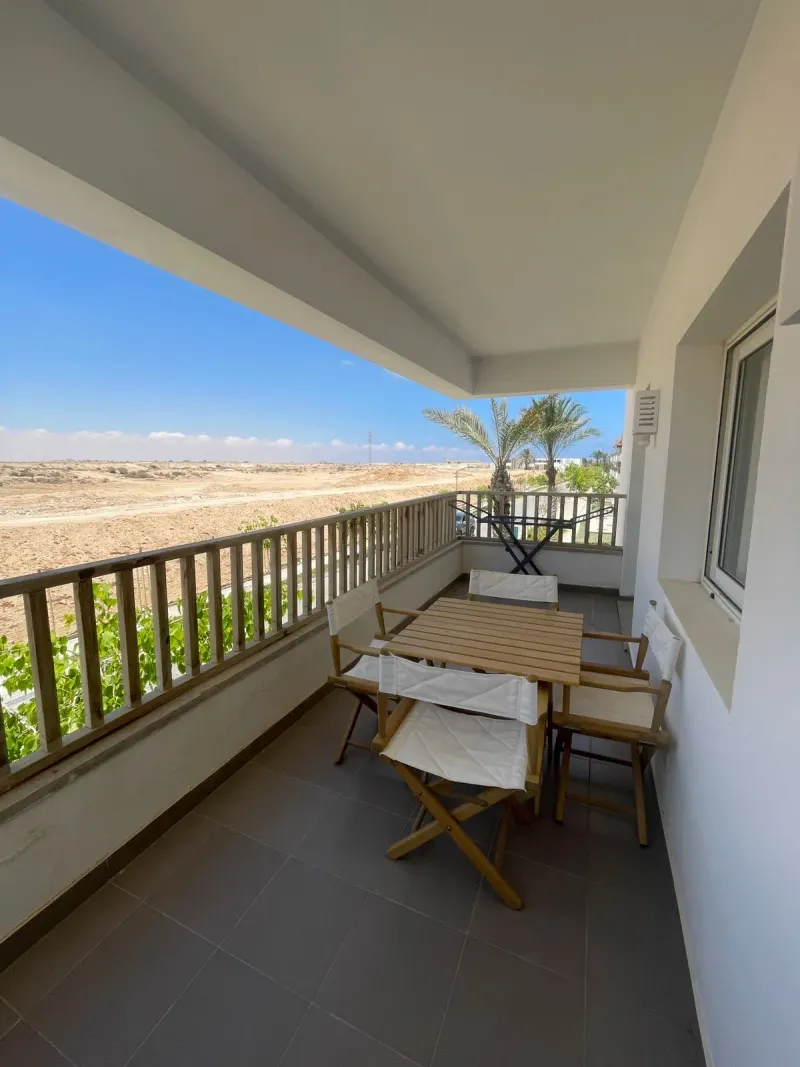 C08-F05 Beachtown 2 Bedroom Apartment