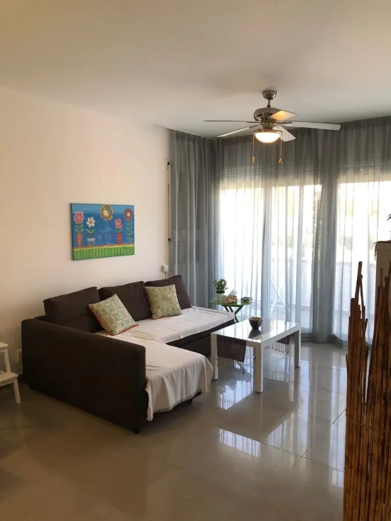 D01-G02 Beachtown 2 Bedroom Apartment, photo 6