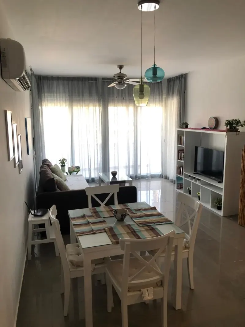 D01-G02 Beachtown 2 Bedroom Apartment