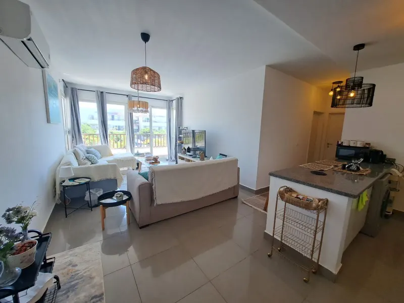 D02-F03 Beachtown 2 Bedroom Apartment, photo 5