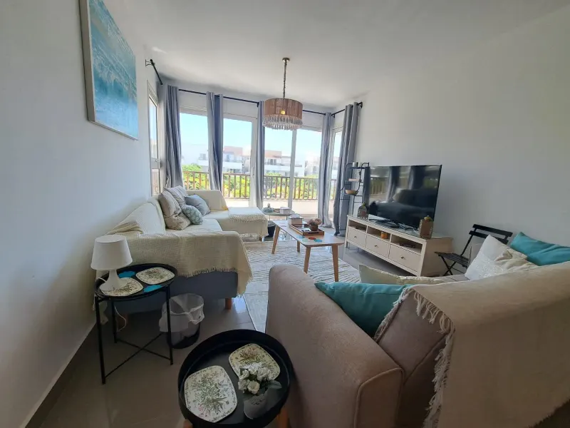 D02-F03 Beachtown 2 Bedroom Apartment, photo 6