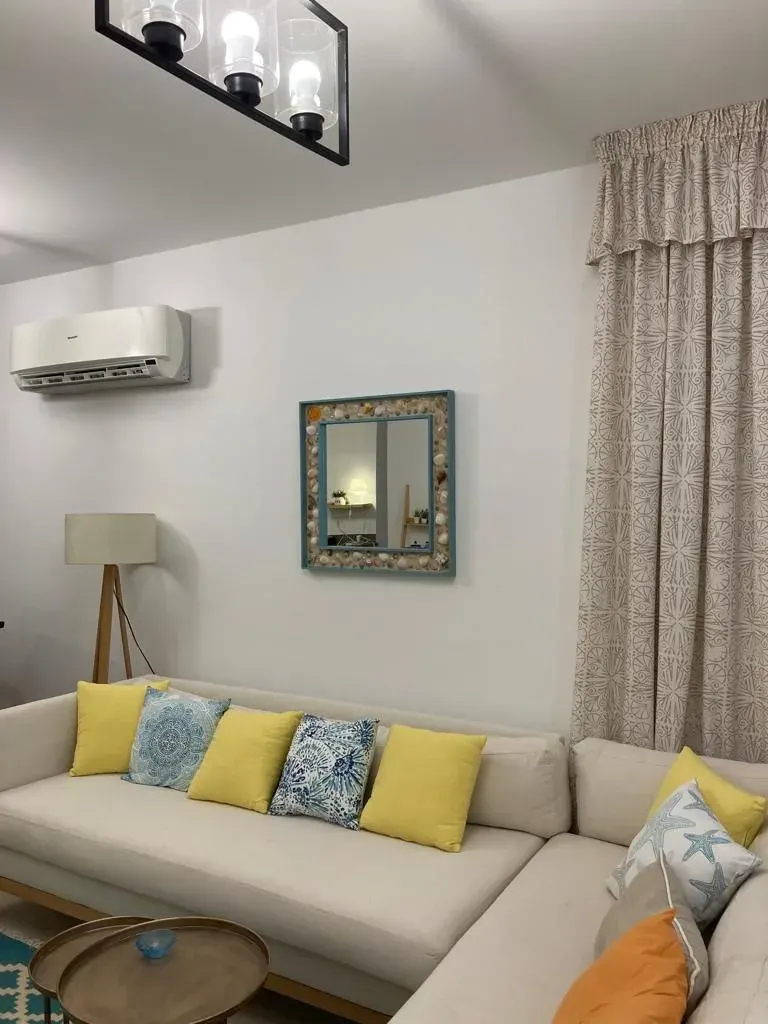 D02-G06 Beachtown 2 Bedroom Apartment, photo 2