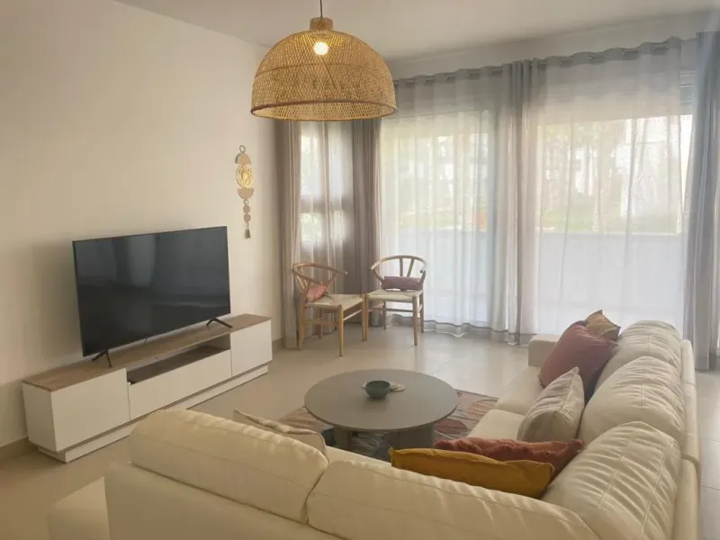 D07-G02 Beachtown 2 Bedroom + Maid’s Room Apartment, photo 5