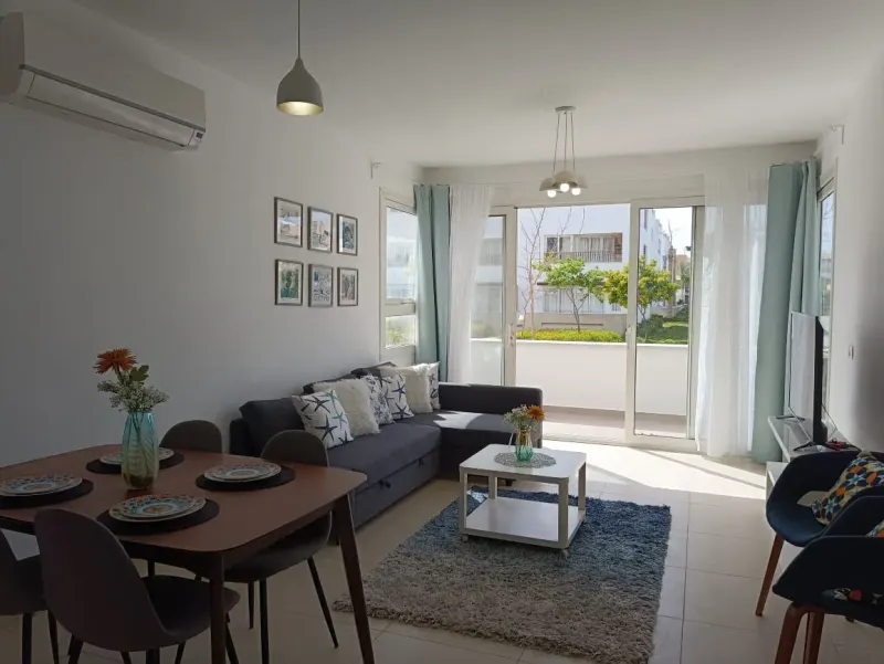 D08-G03 Beachtown 2 Bedroom Apartment, photo 5