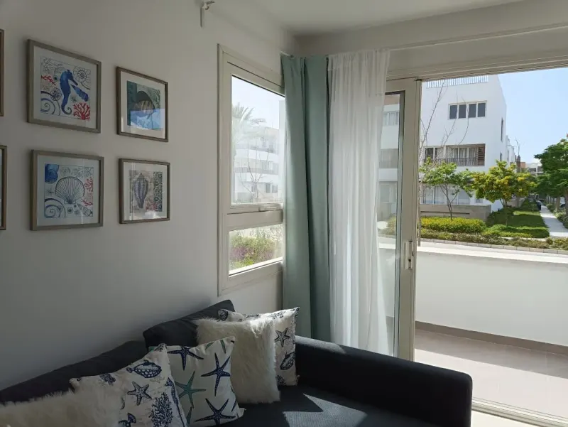 D08-G03 Beachtown 2 Bedroom Apartment