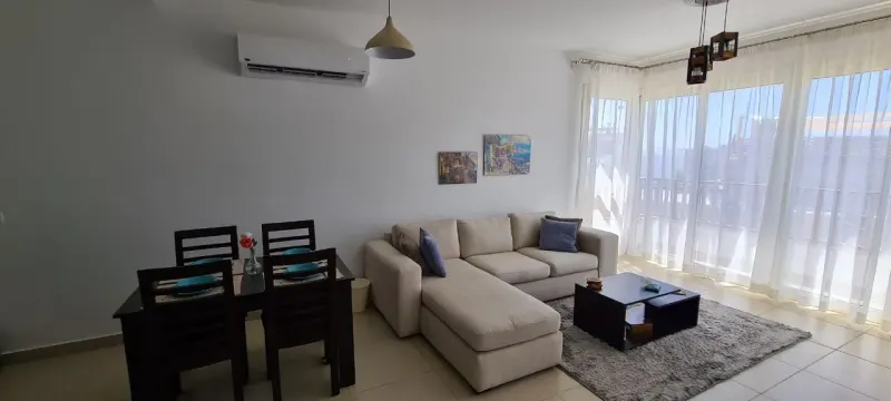 E01-F03 Beachtown 2 Bedroom Apartment, photo 4