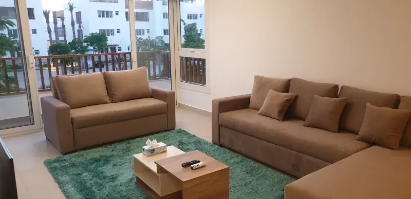 E02-F04 Beachtown 2 Bedroom Apartment, photo 2