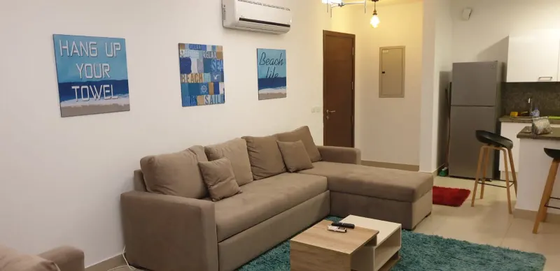 E02-F04 Beachtown 2 Bedroom Apartment, photo 4