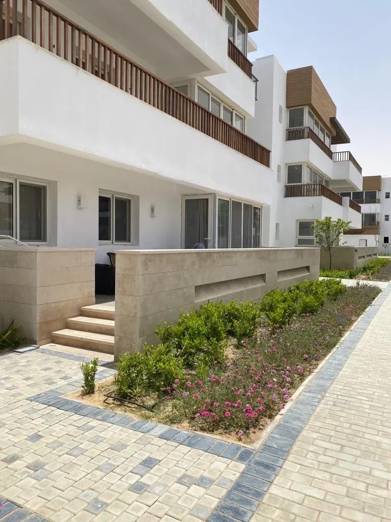 E02-G06 Beachtown 2 Bedroom Apartment, photo 7