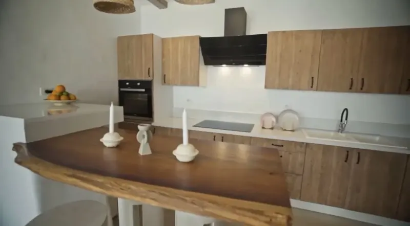 E02-S08 Beachtown 2 Bedroom + Maid's Room Apartment, photo 5