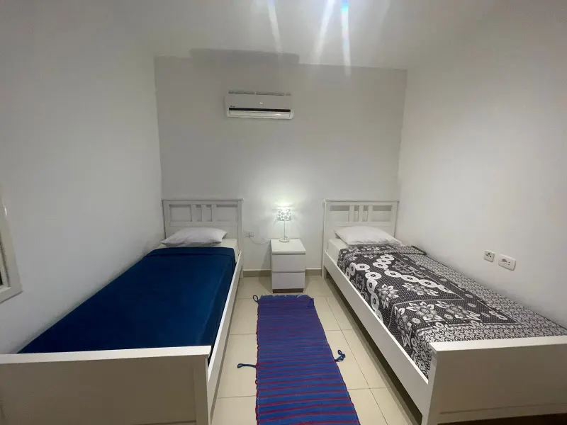 E06-F04 Beachtown 2 Bedroom + Maid's Room Apartment, photo 4