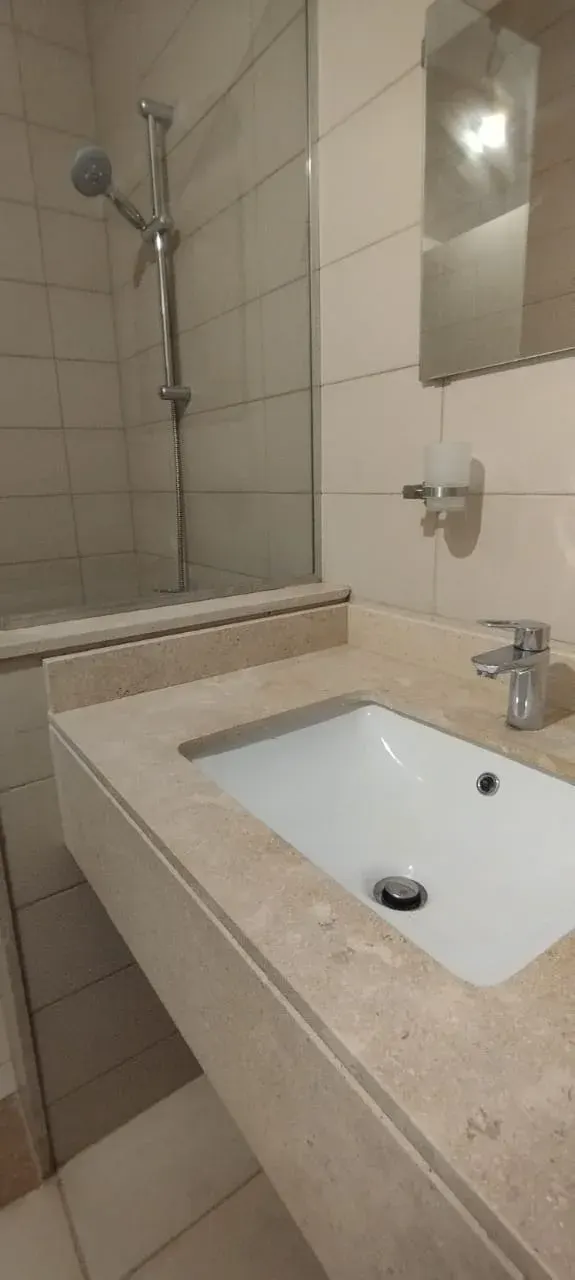 F01-F07 Beachtown 2 Bedroom + Maid's Room Apartment, photo 8
