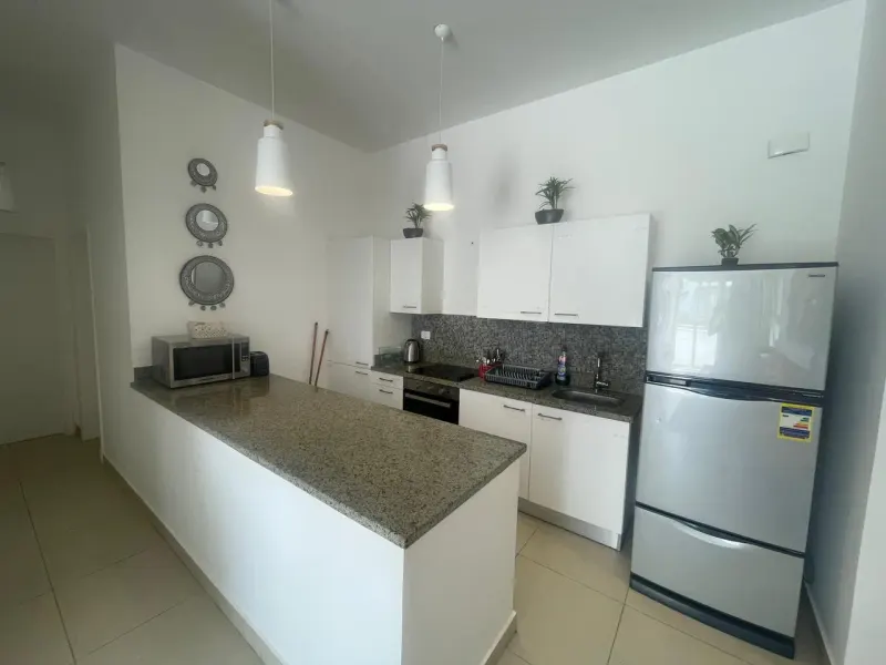 F01-G06 Beachtown 2 Bedroom Apartment, photo 5