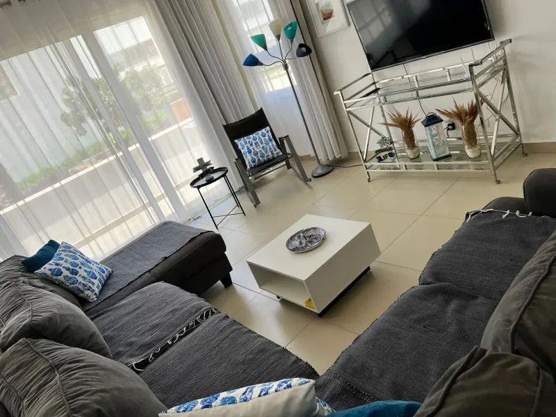 F01-G08 Beachtown 2 Bedroom + Maid's Room, photo 8
