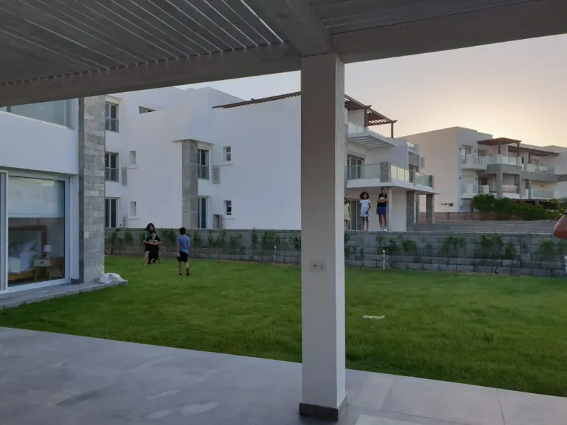 F05-G Residences 3 Bedroom + Maid's Room Chalet, photo 3