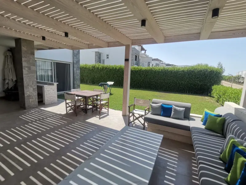 F09-G Residence 3 Bedrooms Chalet + Maid's Room with Pool, photo 4