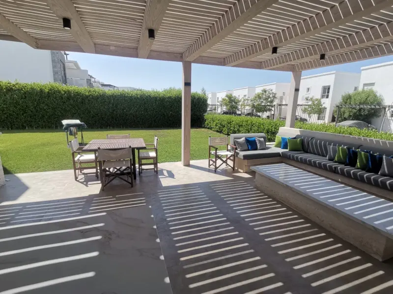 F09-G Residence 3 Bedrooms Chalet + Maid's Room with Pool, photo 5