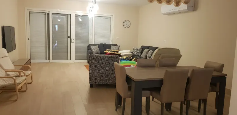 F10-G Residences 3 Bedroom + Maid's Room Chalet, photo 8