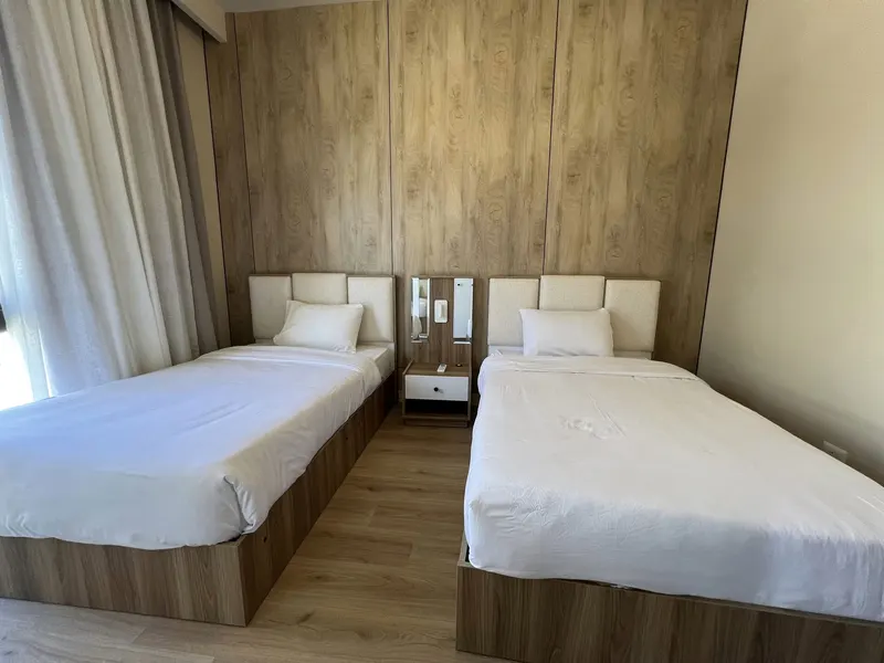 The Stone Wall Residence — 3-Bedroom Apartment, Sheikh Zayed, photo 7