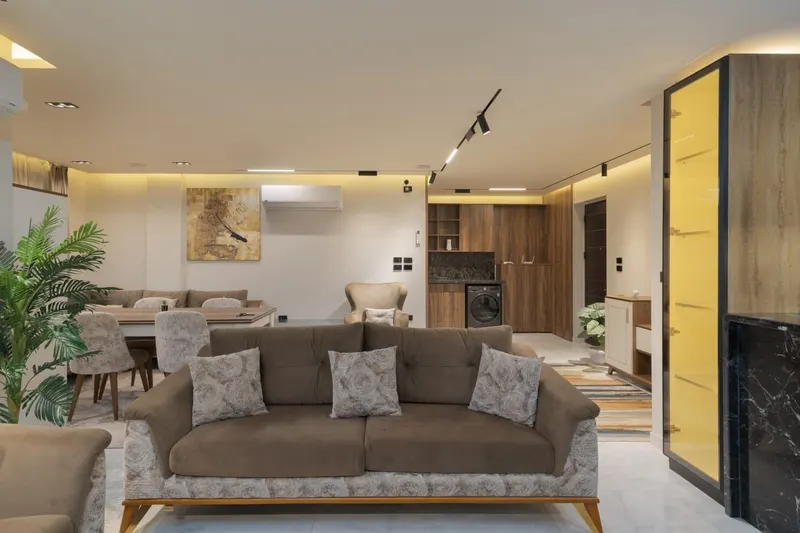 Black Marble and Slatted Oak Lounge — 2-Bedroom Apartment, New Cairo, photo 4