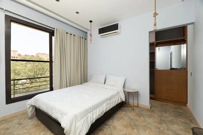 Timber & Velvet Home — 2-Bedroom Apartment, Sheikh Zayed, photo 7