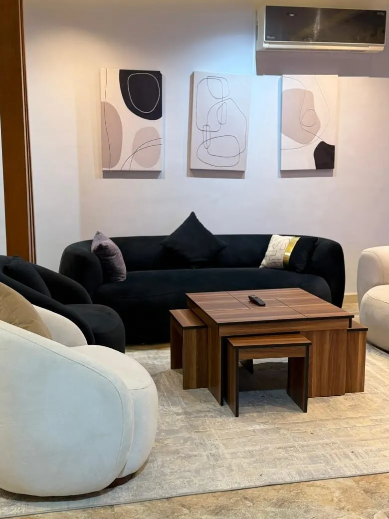 Timber & Velvet Home — 2-Bedroom Apartment, Sheikh Zayed, photo 3