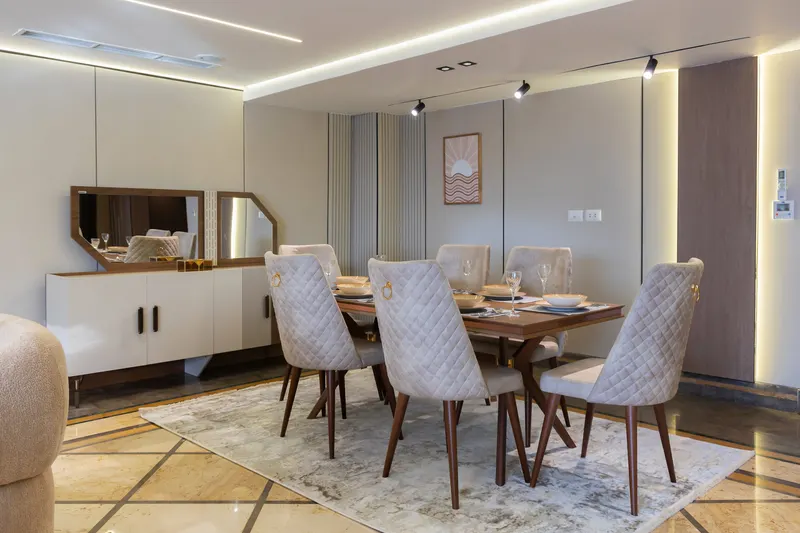 Glass-Railed Nile Balcony — 4-Bedroom Apartment, Manial, photo 7