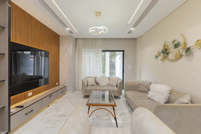 Garden Terrace with Outdoor Counter — 2-Bedroom Apartment, New Cairo, photo 2
