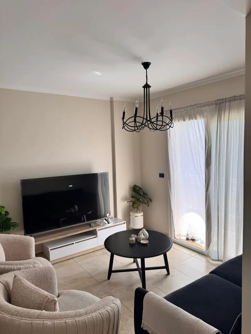 Green-View Balcony Flat — 2-Bedroom Apartment, Madinaty, photo 3