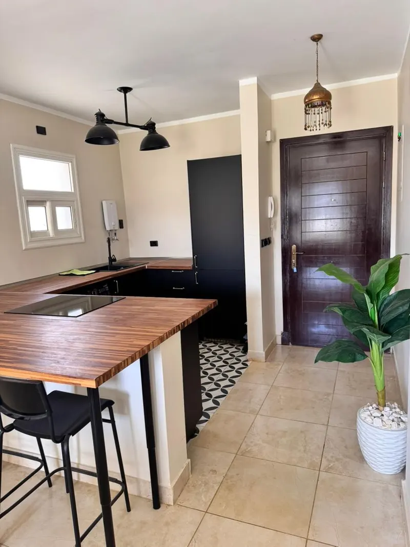 Green-View Balcony Flat — 2-Bedroom Apartment, Madinaty, photo 5