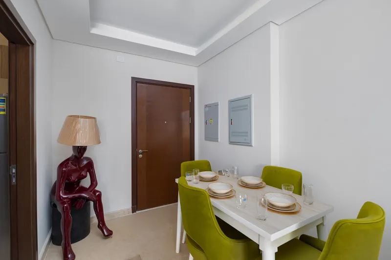 White Stallion Living Room — 2-Bedroom Apartment, Sheikh Zayed, photo 7