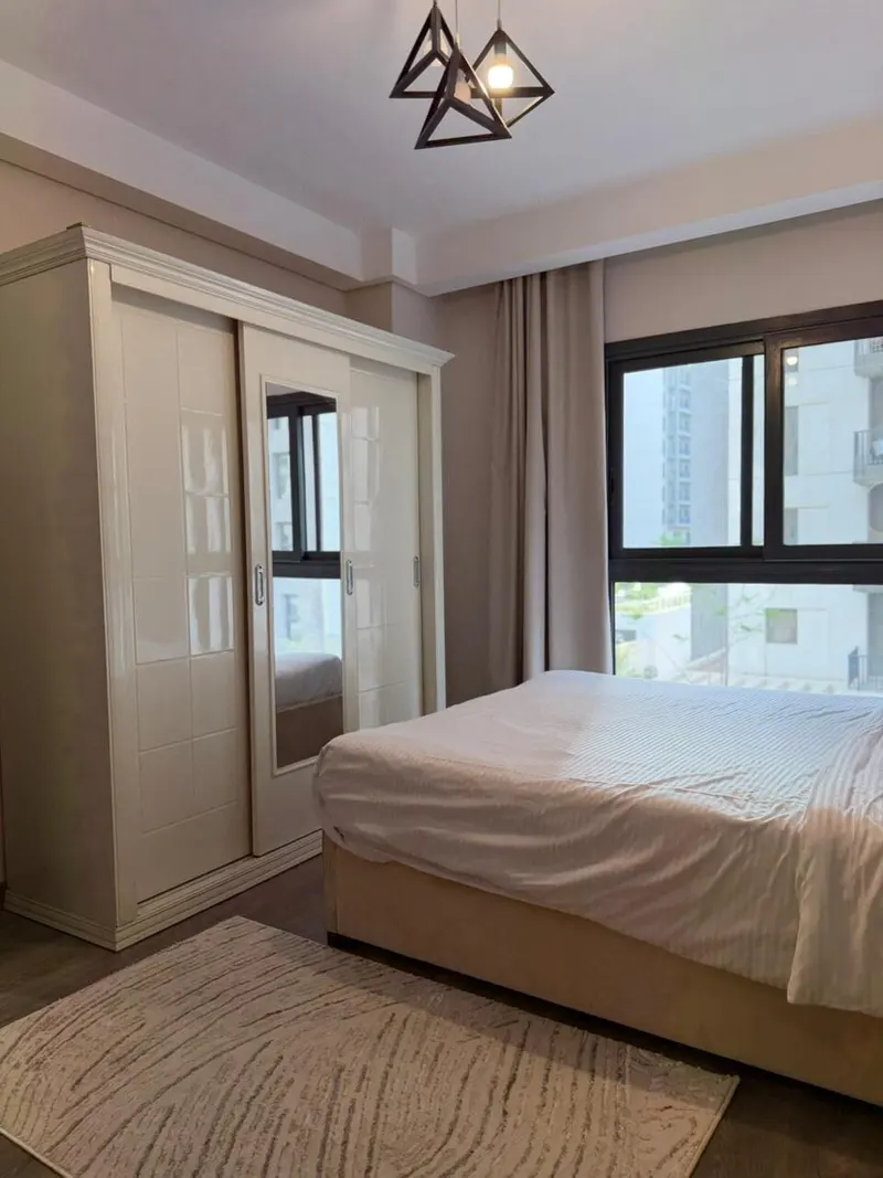 Golden Hexagon Home — 2-Bedroom Apartment, Sheikh Zayed, photo 8