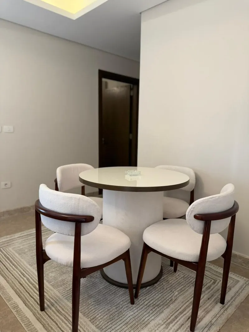 Golden Hexagon Home — 2-Bedroom Apartment, Sheikh Zayed, photo 4