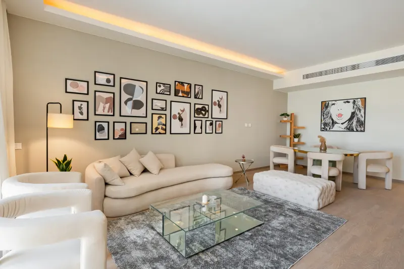 Sh. Zayed Aeon Towers 2BR w/ Kitchen — photo 3