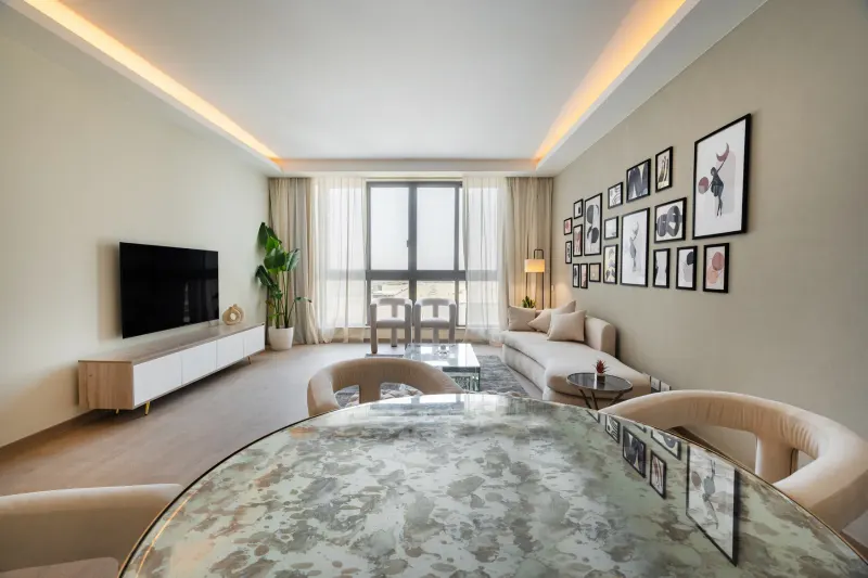 Sh. Zayed Aeon Towers 2BR w/ Kitchen — photo 4