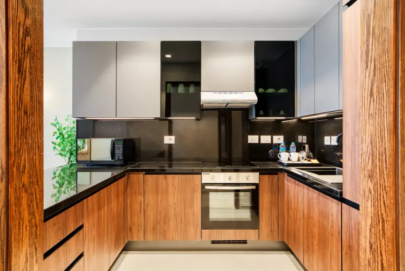 Sh. Zayed Aeon Towers 2BR w/ Kitchen — photo 6
