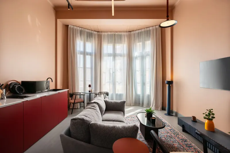 One Bedroom Apartment city View King bed In The Center OF Downtown Cairo — photo 3