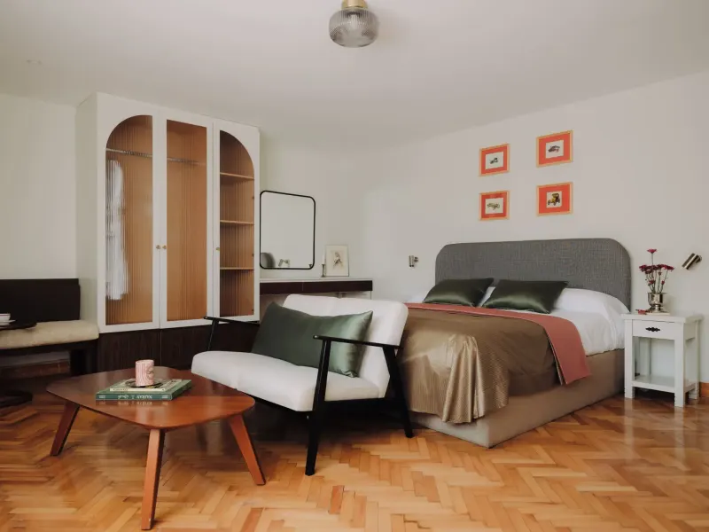 Spacious Suite In a Boutique Hotel With Breakfast — photo 3