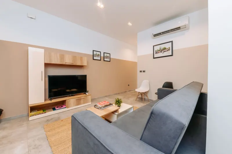 Two Bedroom Apartment In The Center Of Zamalek — photo 3