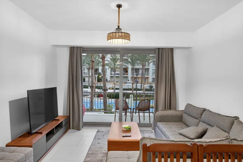 Comfort 2BDR · Faya | Pool View, photo 3