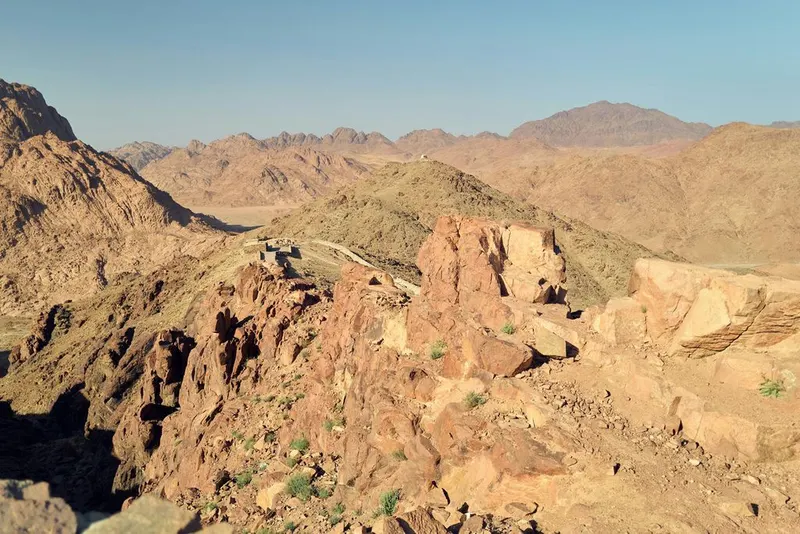 2 Nights Luxor- Desert- Luxor