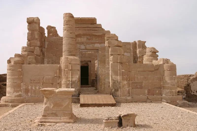 2 Nights Luxor- Desert- Luxor — 5