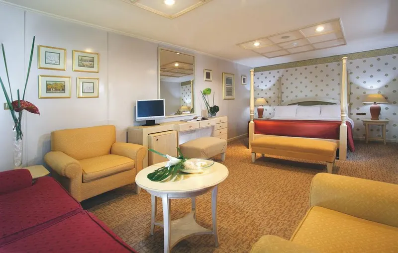 3 Nights Nile Cruise from Abu Simbel to Aswan — 4