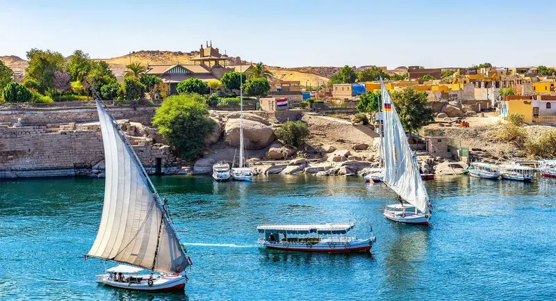 Around Egypt 6-Days Land Tours — 3