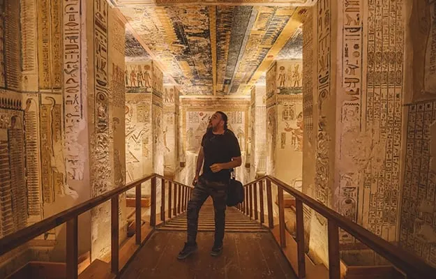 Cairo Highlights – Pyramids, Museum & Bazaar — 2