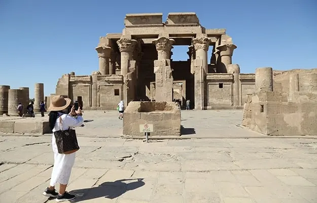 Kom Ombo Temple Visit – Cruise the Nile — 1