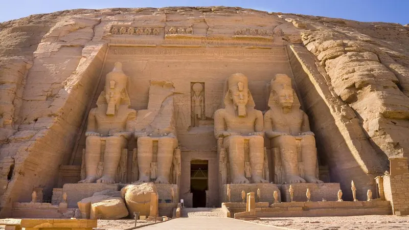 Exploring Egypt (on budget)